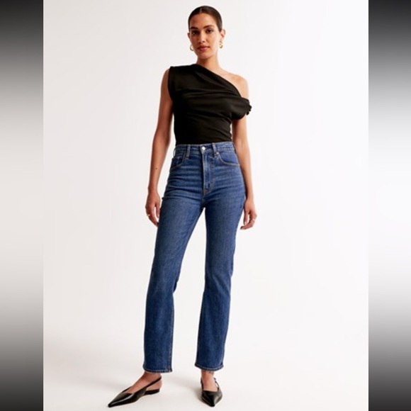 Abercrombie & Fitch Dark Blue Cropped Jeans - Picture 4 of 4